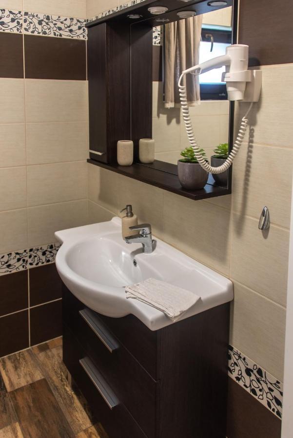 Hauptman Apartman Nagyatád Exterior foto